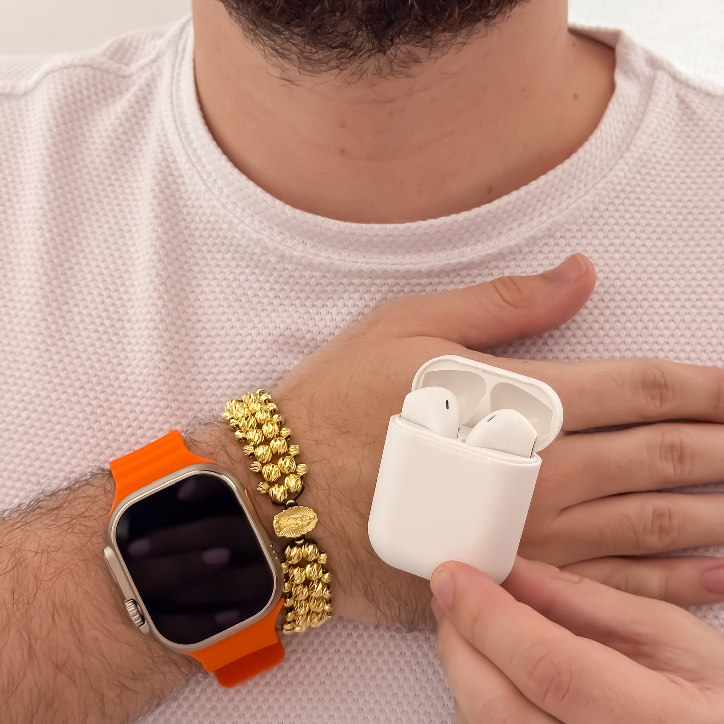 Pulseras Doble Carril de Virgen de Guadalupe Tallada en Oro Laminado 18k con Garantia de por vida + Reloj  apple watch + audifonos airpods